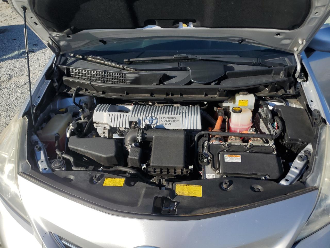 2014 Toyota Prius - Image 11