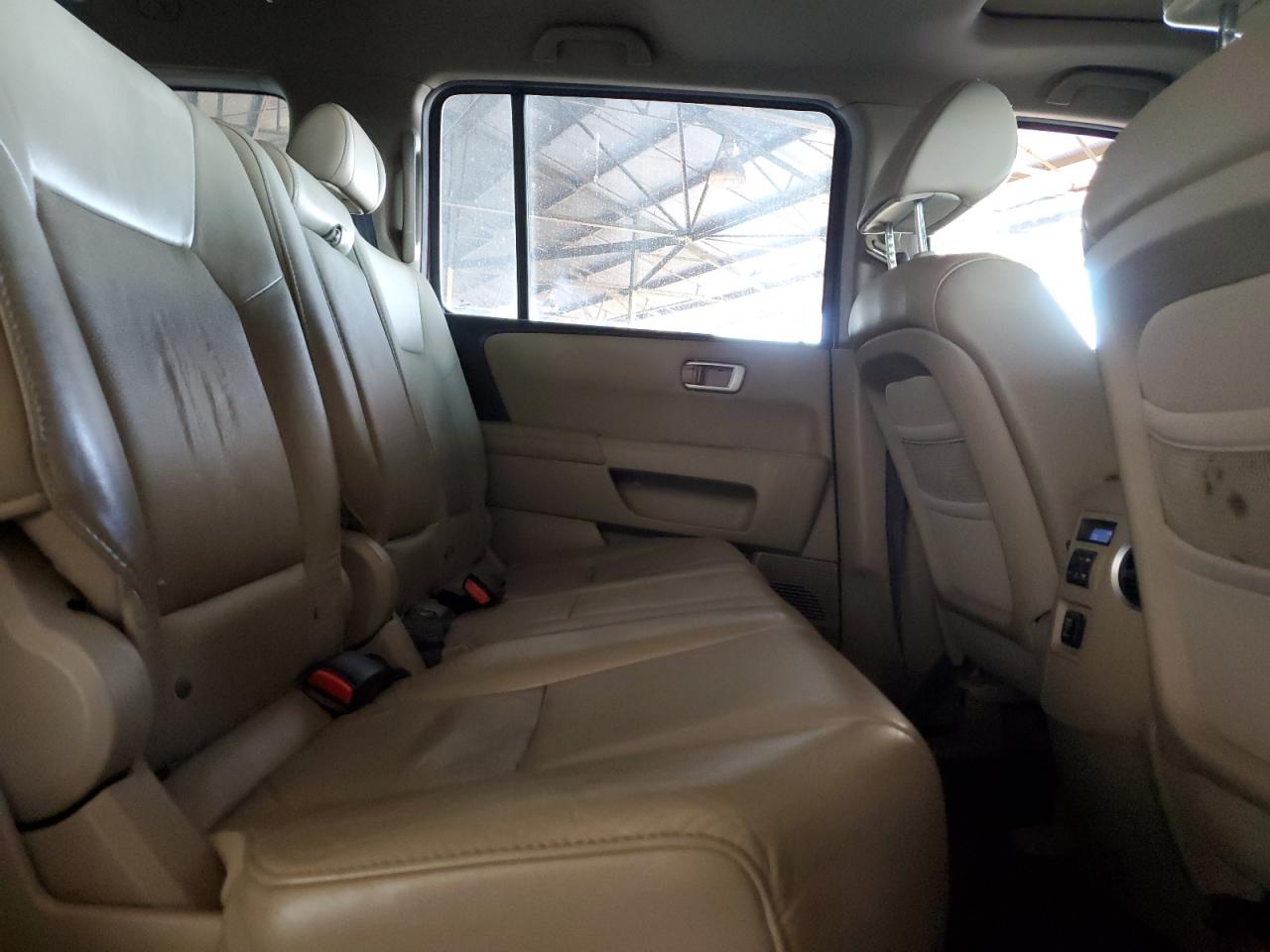 2011 Honda Pilot - Image 11