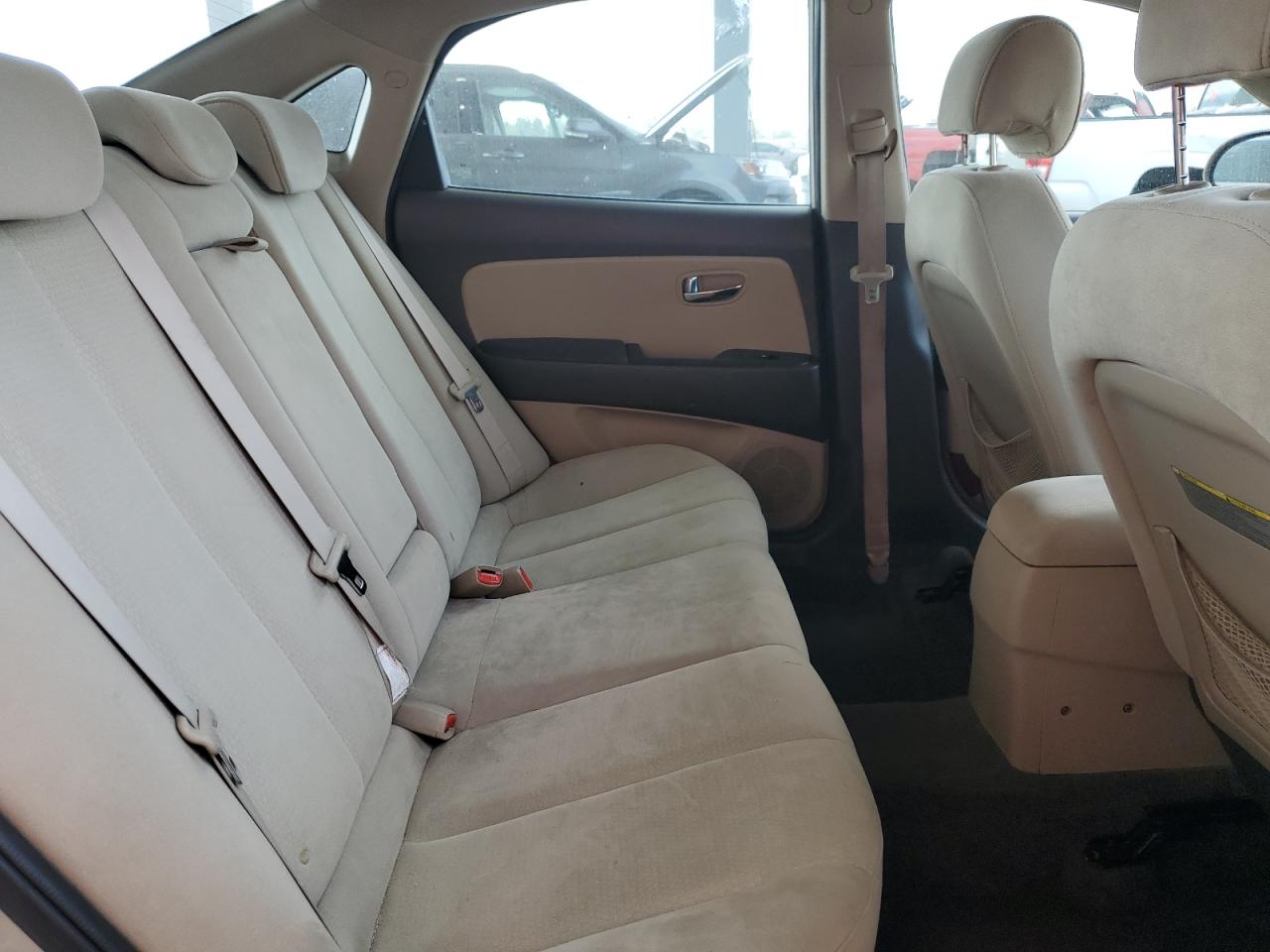 2008 Hyundai Elantra - Image 10