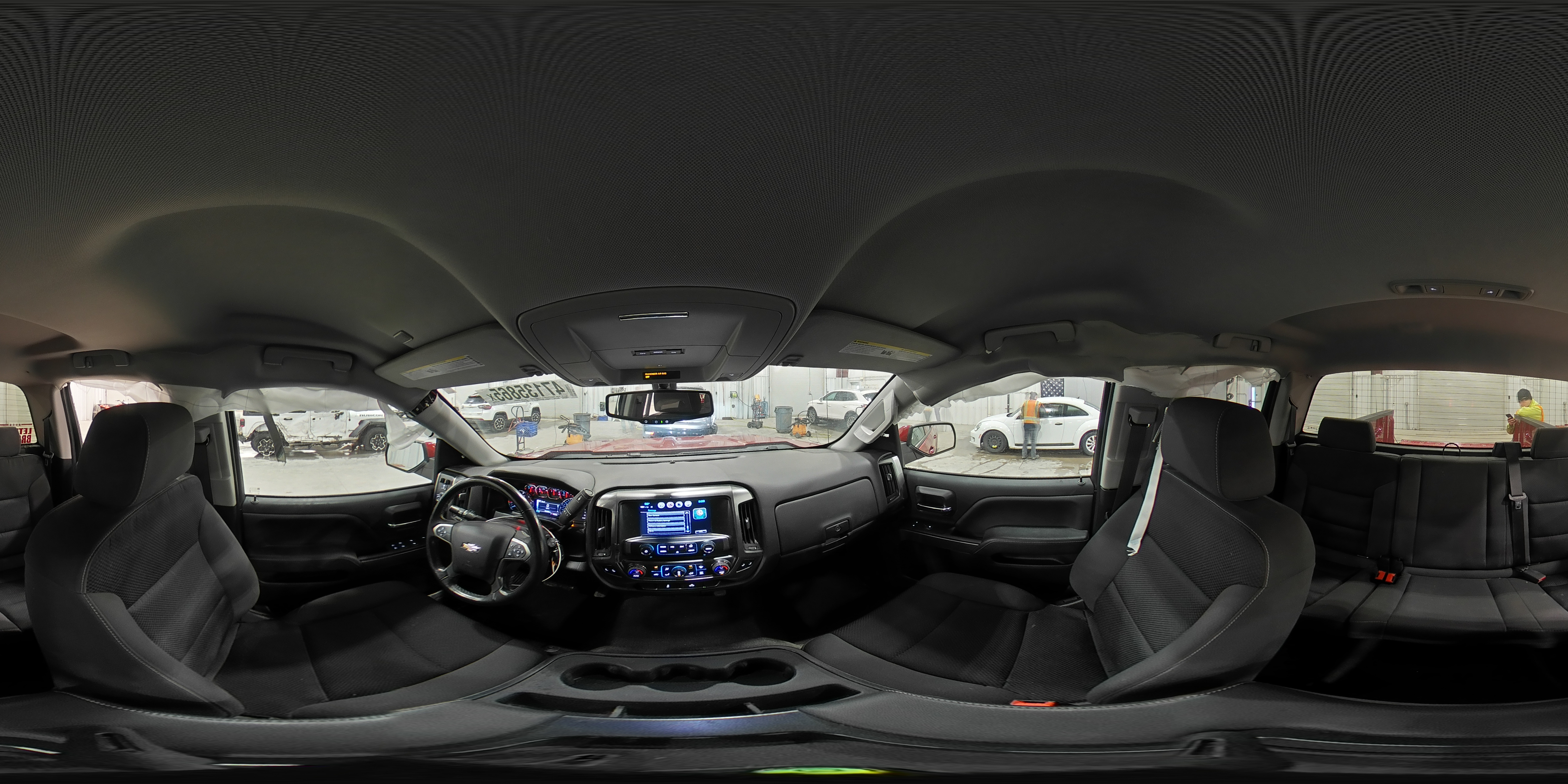 2018 Chevrolet Silverado - Image 12