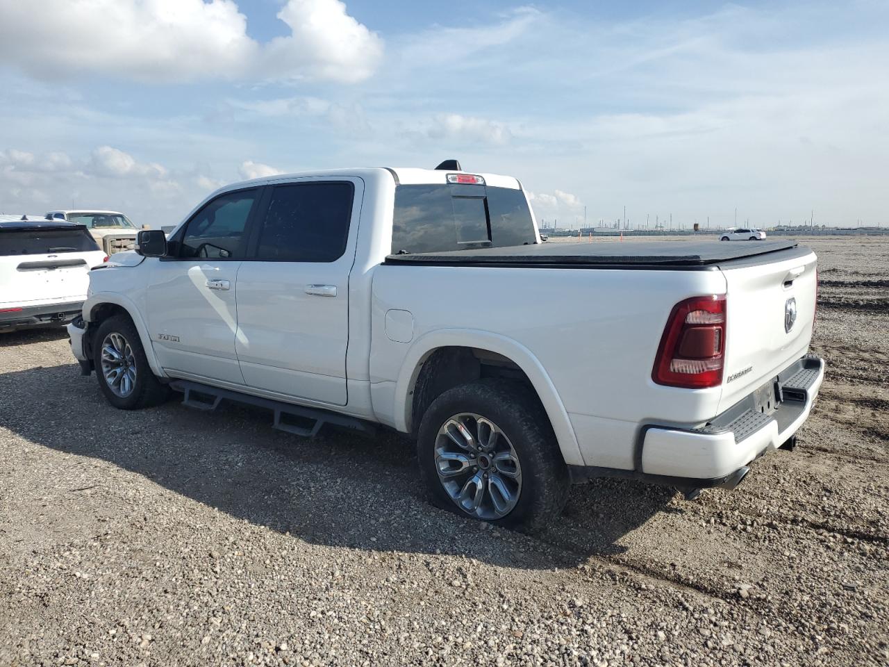 2019 RAM 1500 - Image 2