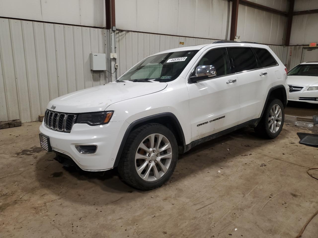 2017 Jeep Grand Cherokee - Image 1