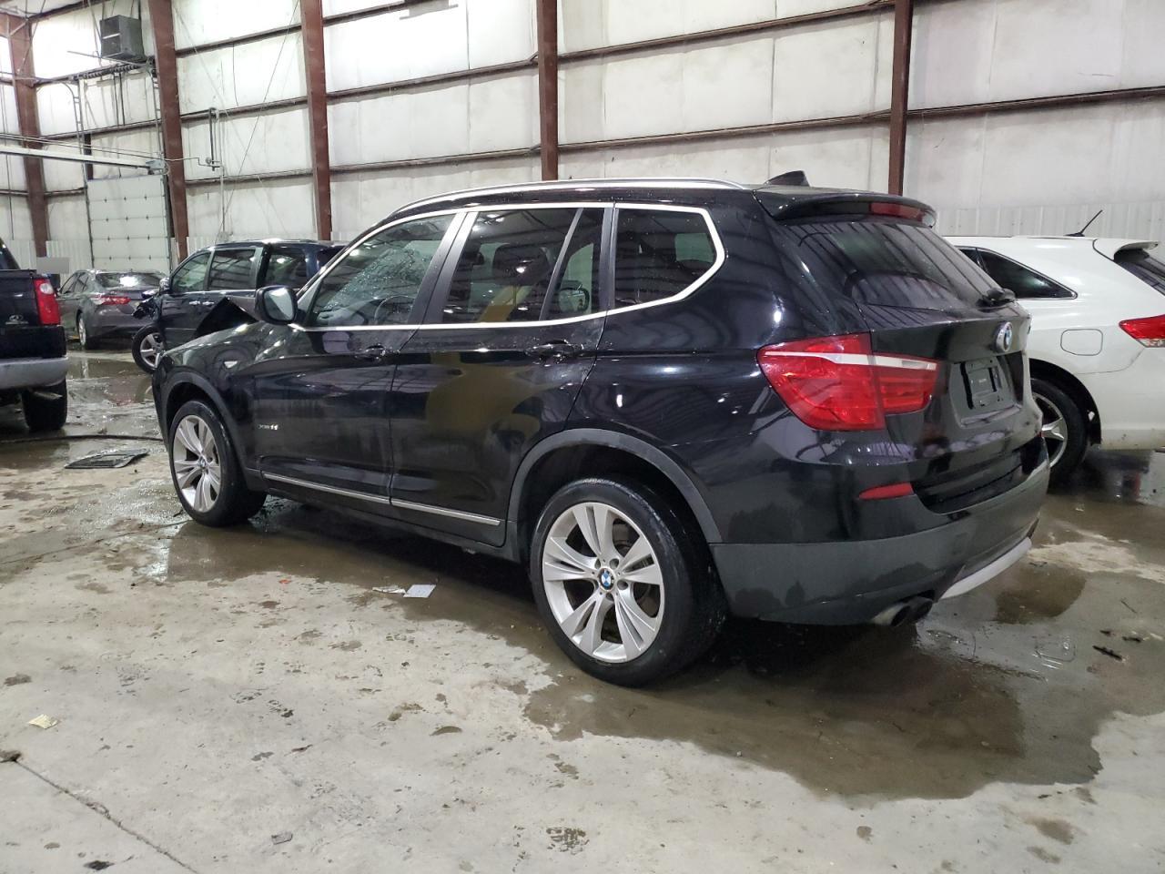 2011 BMW X3 - Image 2
