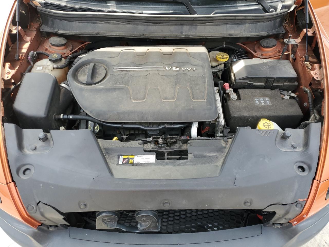 2015 Jeep Cherokee - Image 12
