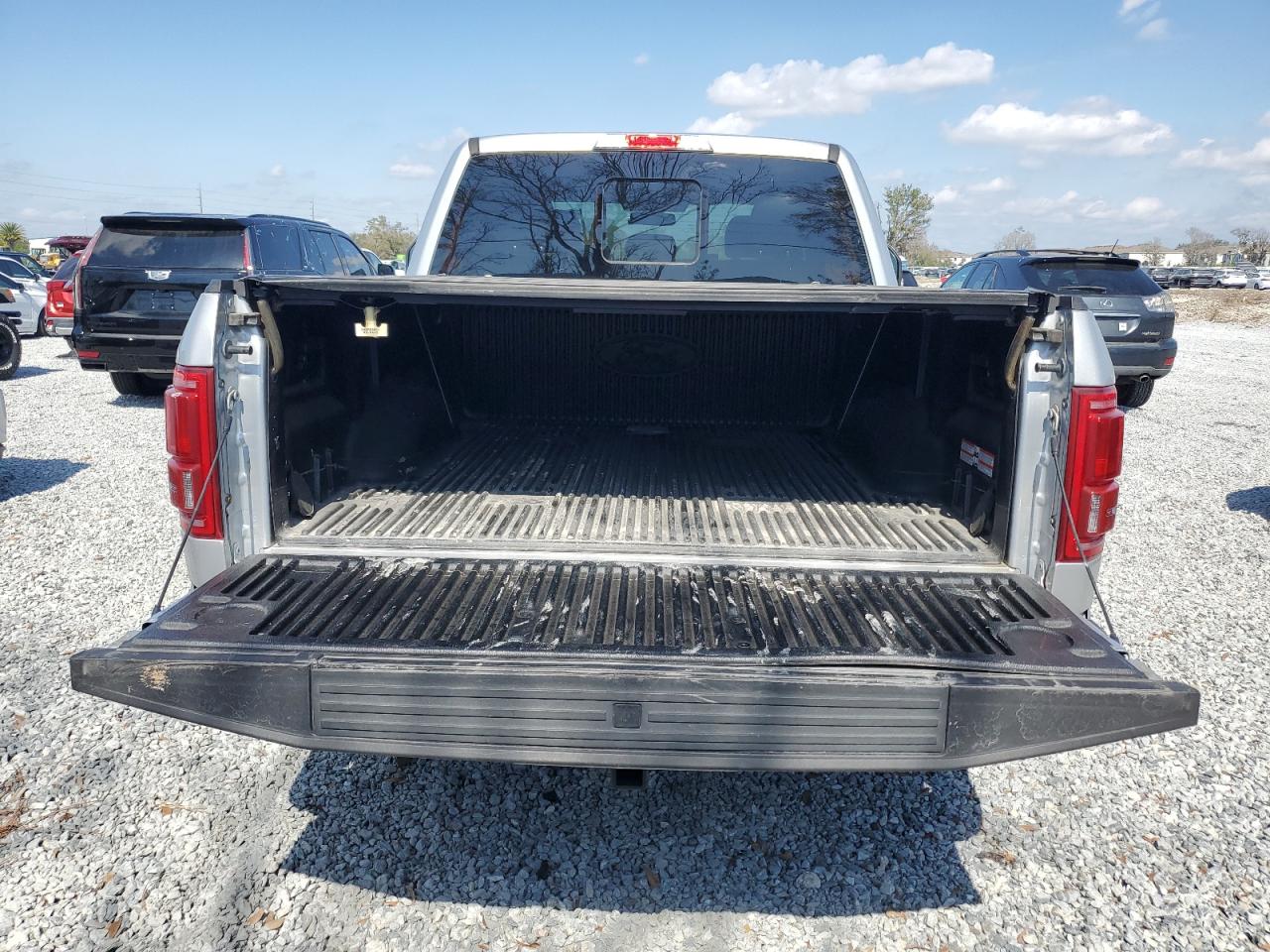 2015 Ford F-150 - Image 6