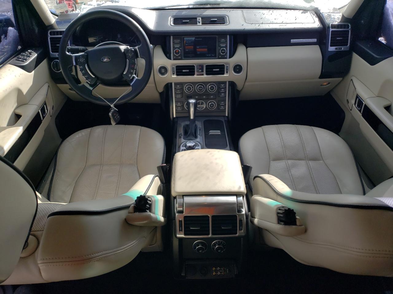 2011 Land Rover Range Rover - Image 8