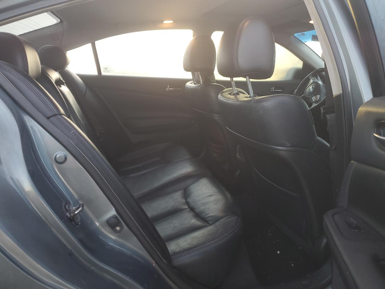 2009 Nissan Maxima - Image 10
