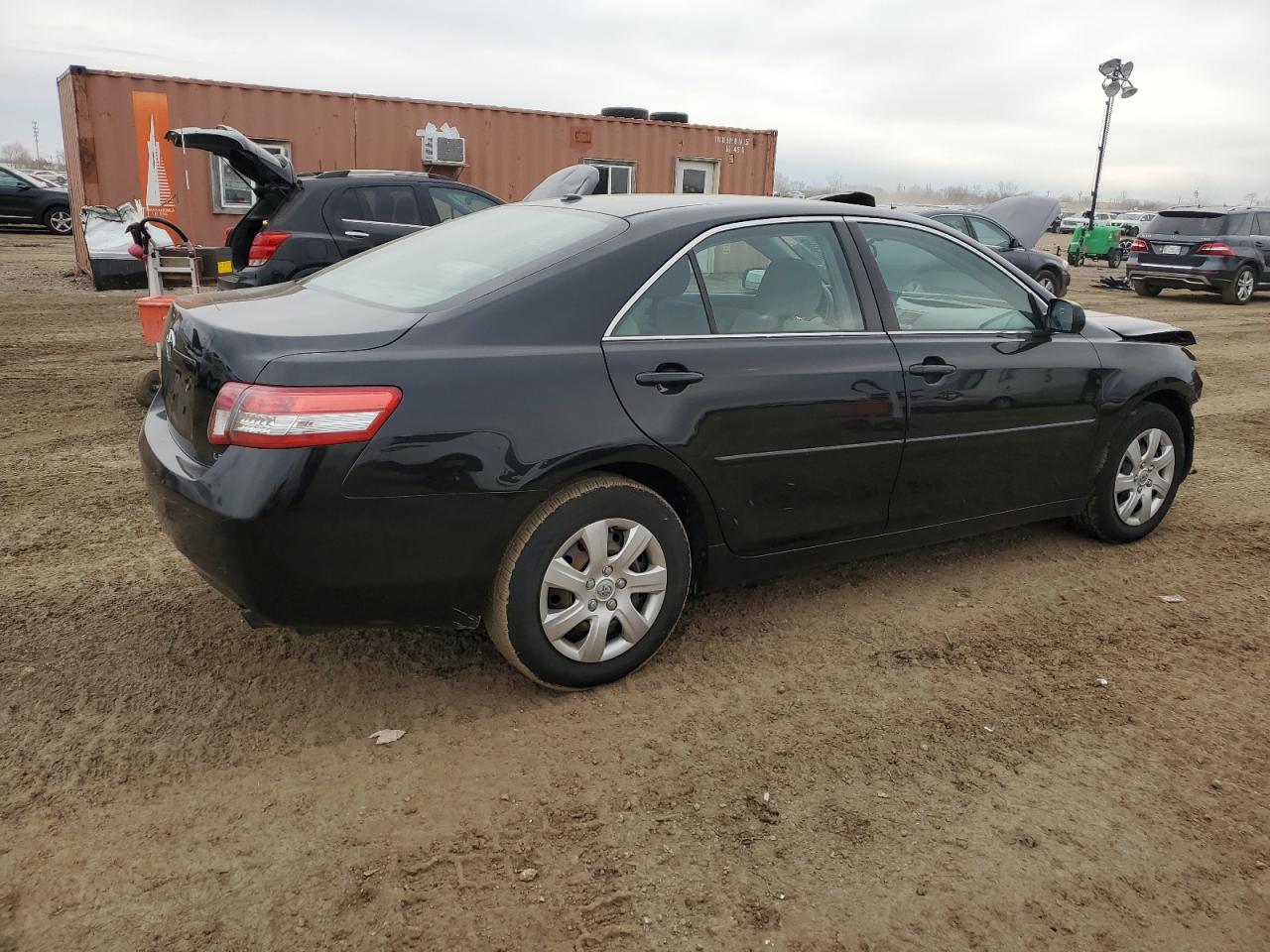 2011 Toyota Camry - Image 3