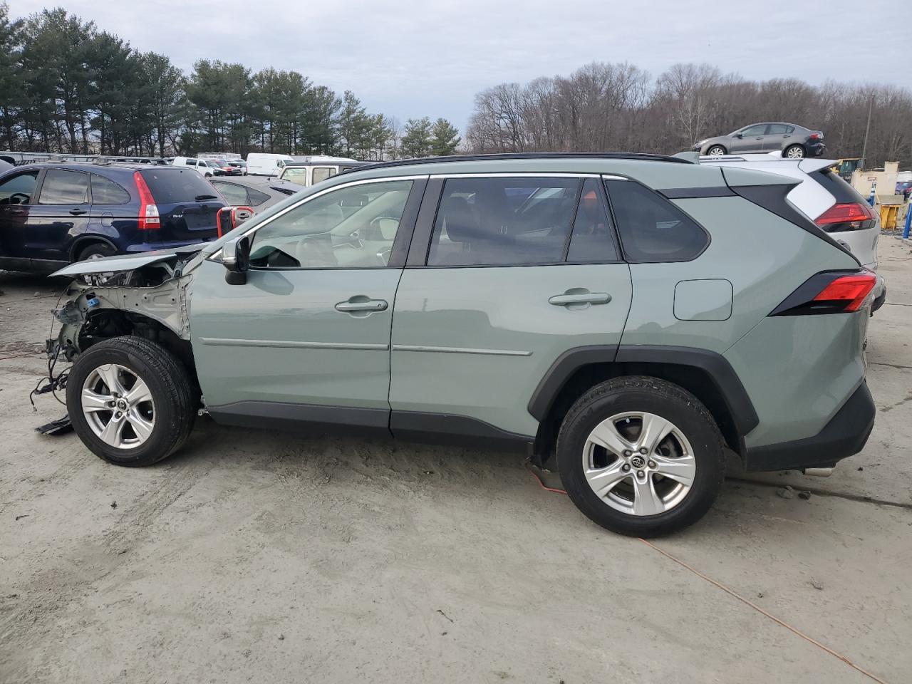 2019 Toyota RAV 4 - Image 2