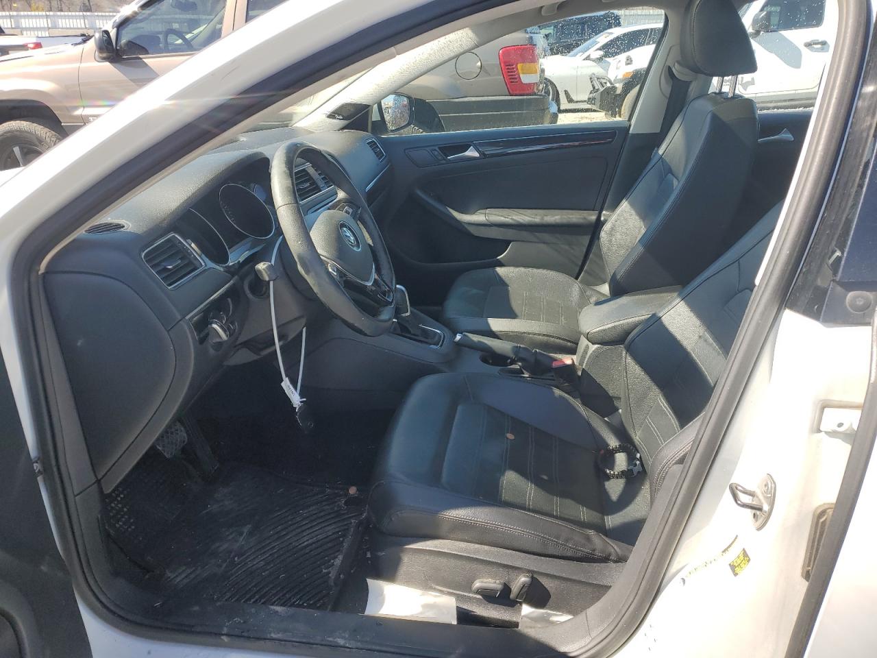 2015 Volkswagen Jetta - Image 7