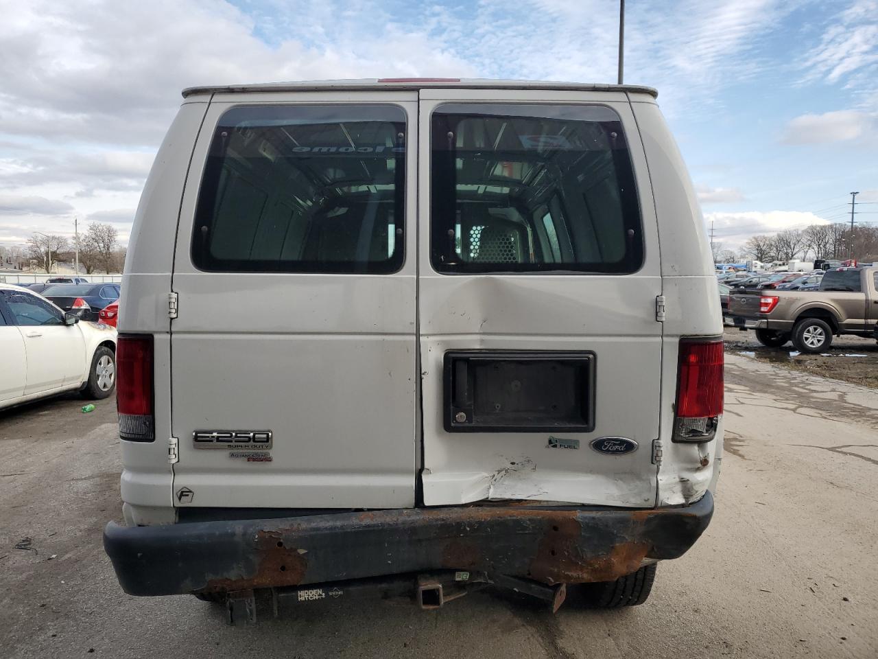 2013 Ford Econoline - Image 6