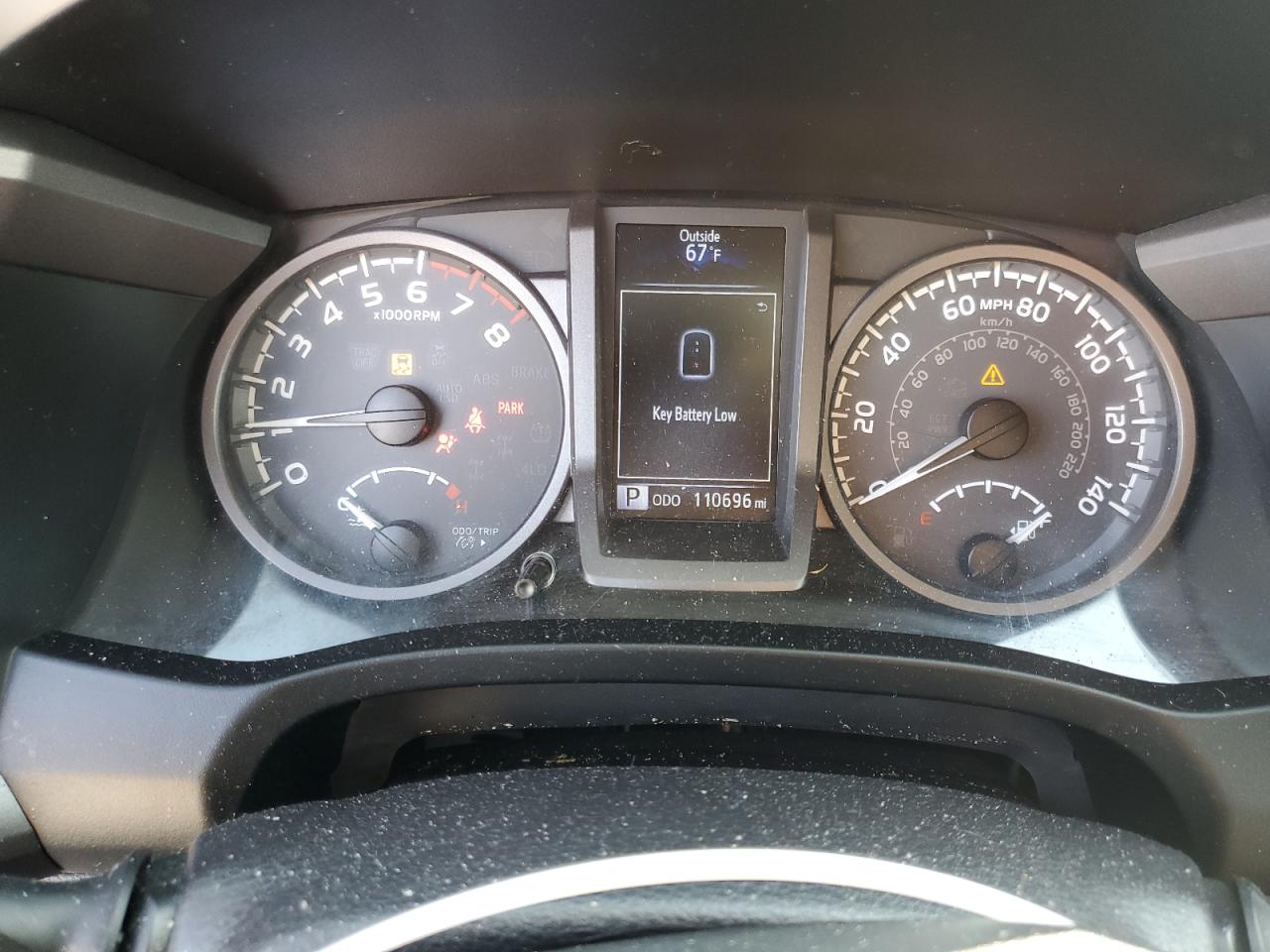 2016 Toyota Tacoma - Image 9