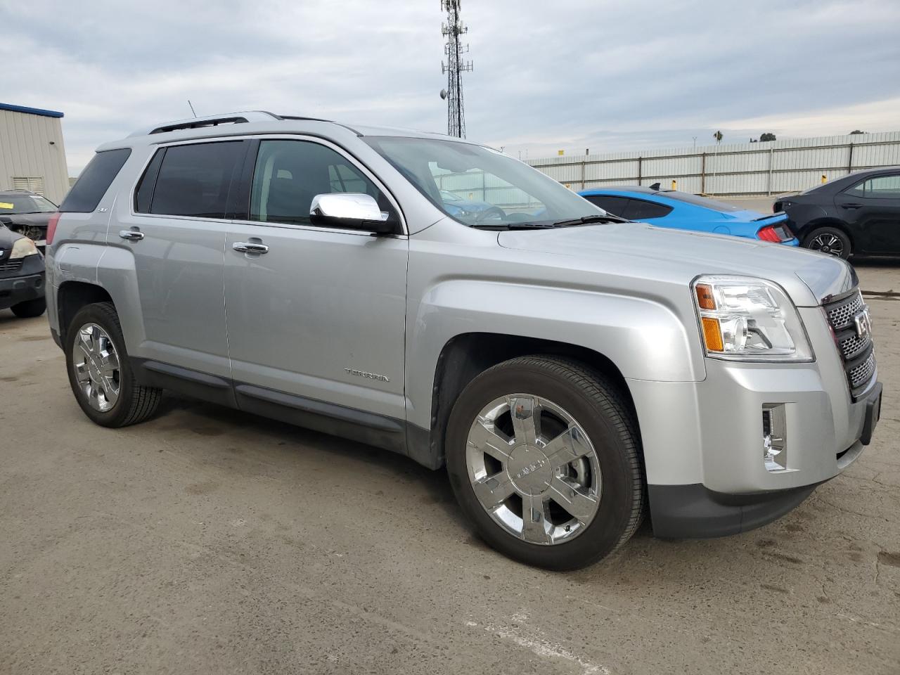 2011 GMC Terrain - Image 4