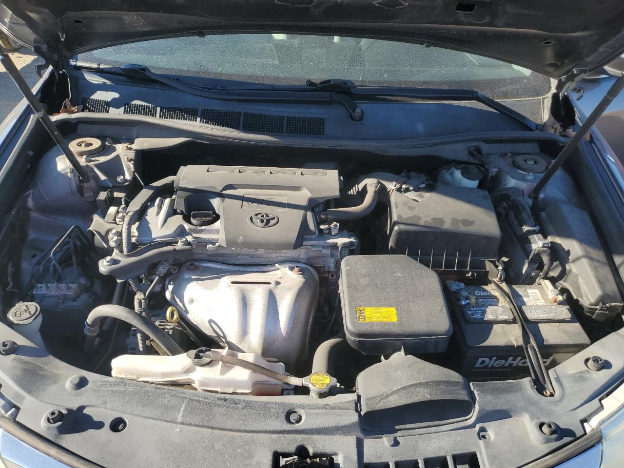 2013 Toyota Camry - Image 11