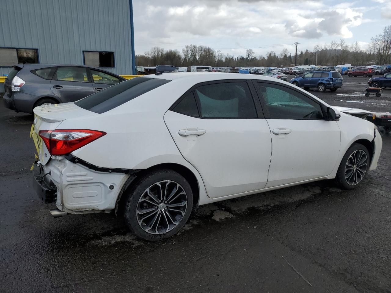 2015 Toyota Corolla - Image 3