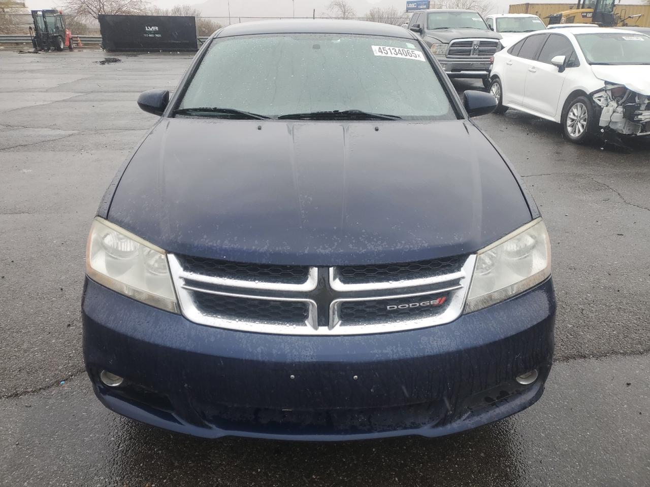 2013 Dodge Avenger - Image 5
