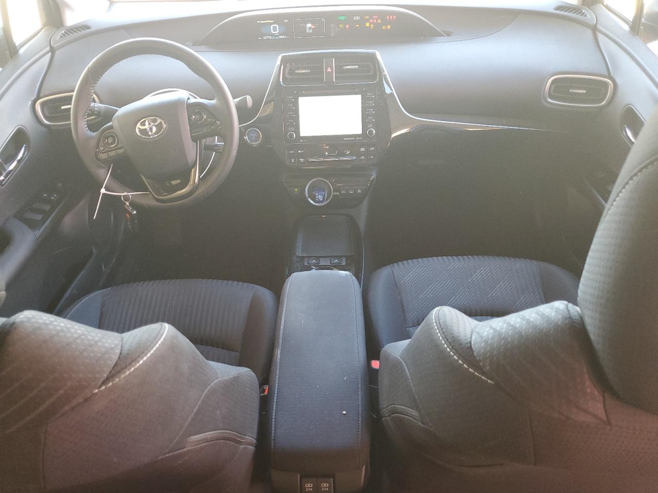 2021 Toyota Prius - Image 8