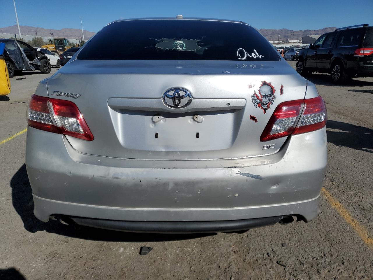 2010 Toyota Camry - Image 6
