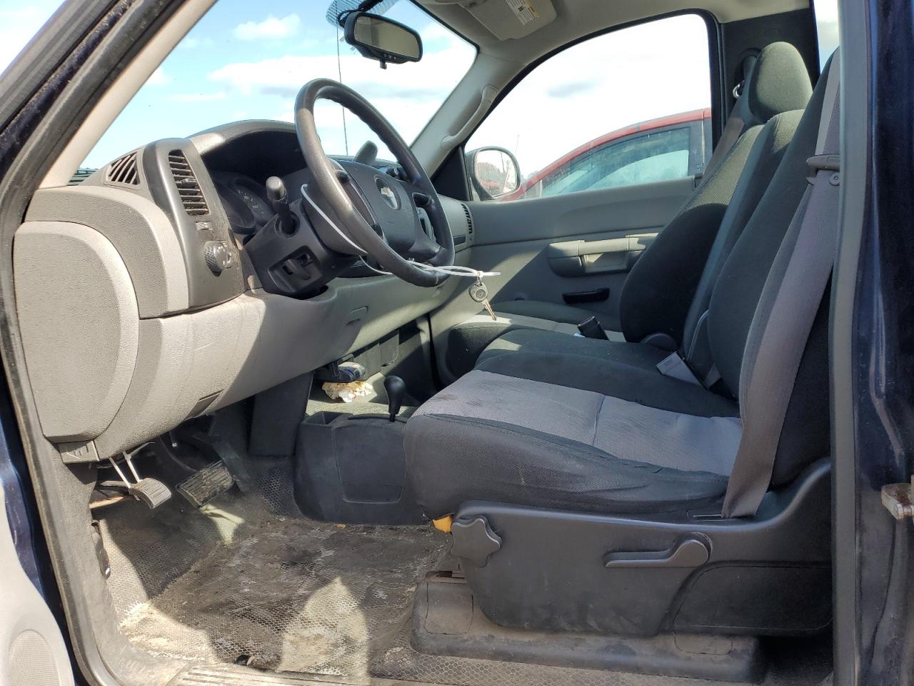 2009 Chevrolet Silverado - Image 7