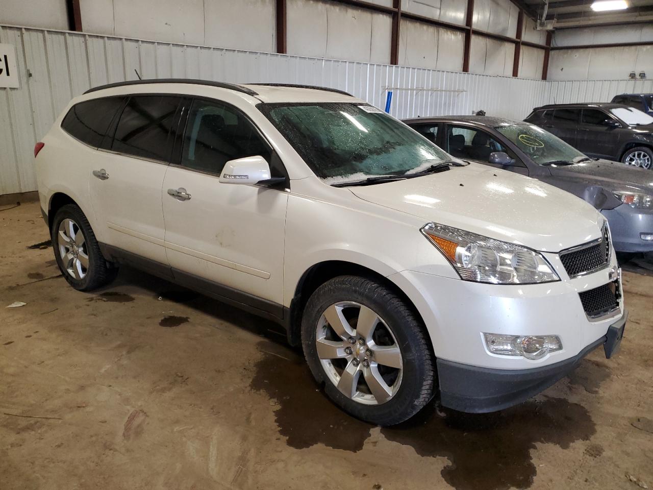 2012 Chevrolet Traverse - Image 4