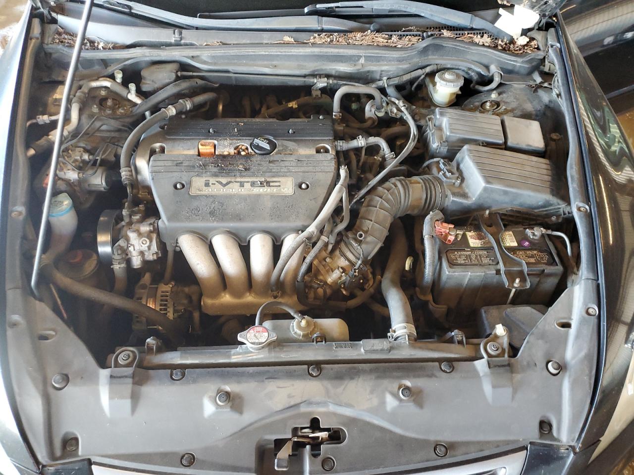 2003 Honda Accord - Image 11