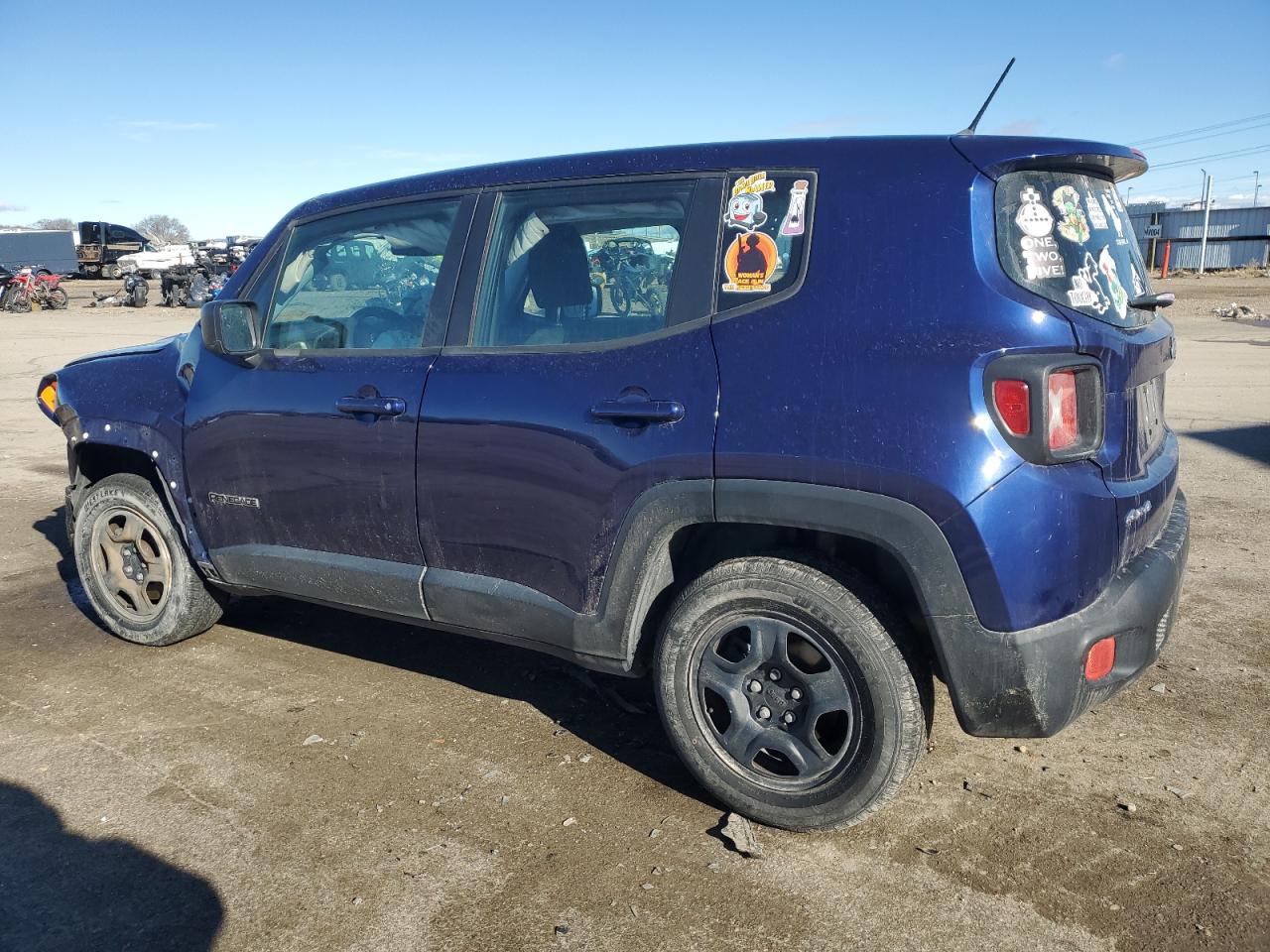 2016 Jeep Renegade - Image 2