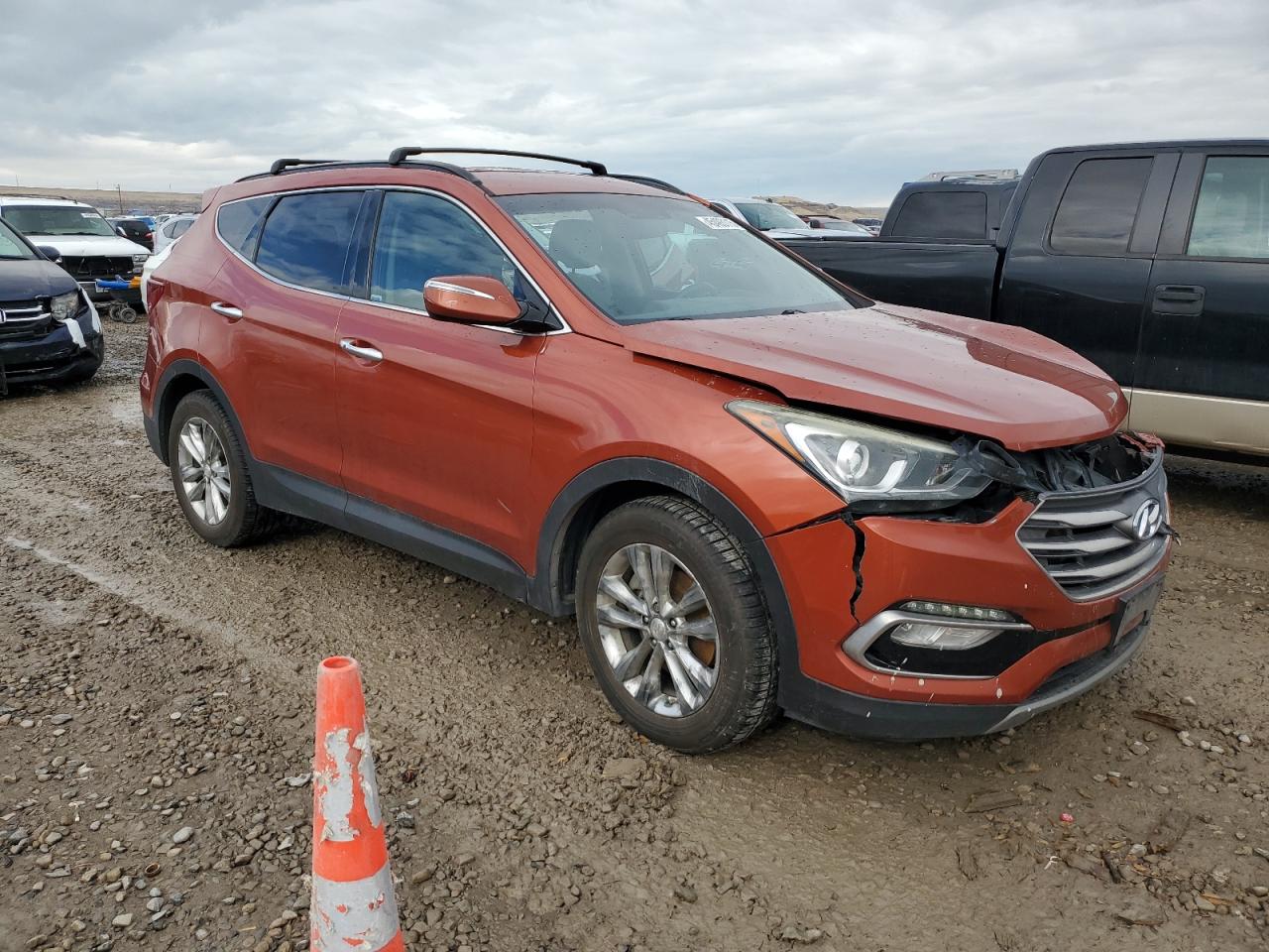 2017 Hyundai Santa Fe - Image 4