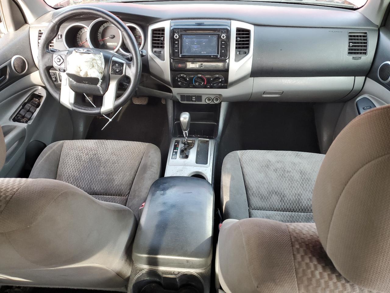 2014 Toyota Tacoma - Image 8