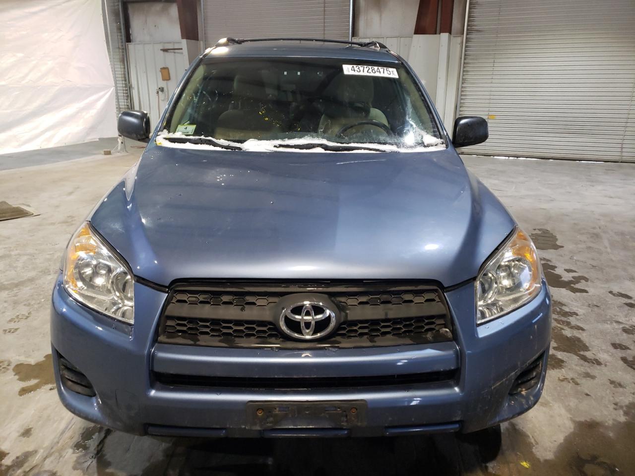 2010 Toyota RAV 4 - Image 5