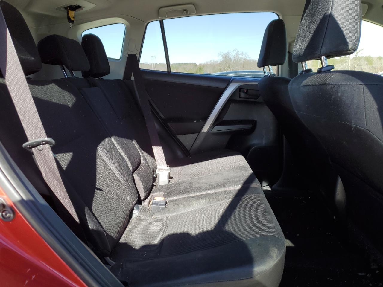 2016 Toyota RAV 4 - Image 11
