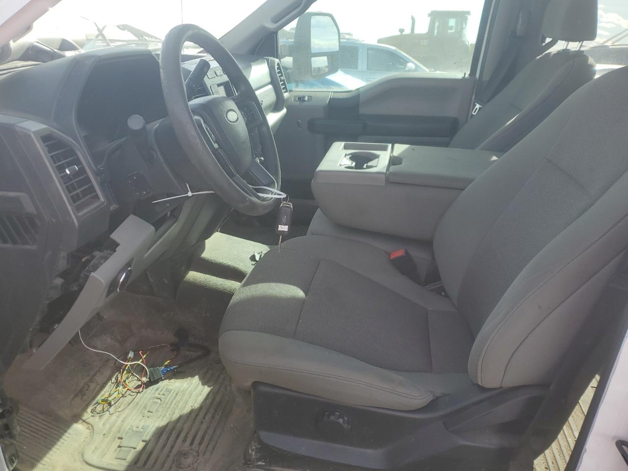 2020 Ford F250 - Image 7