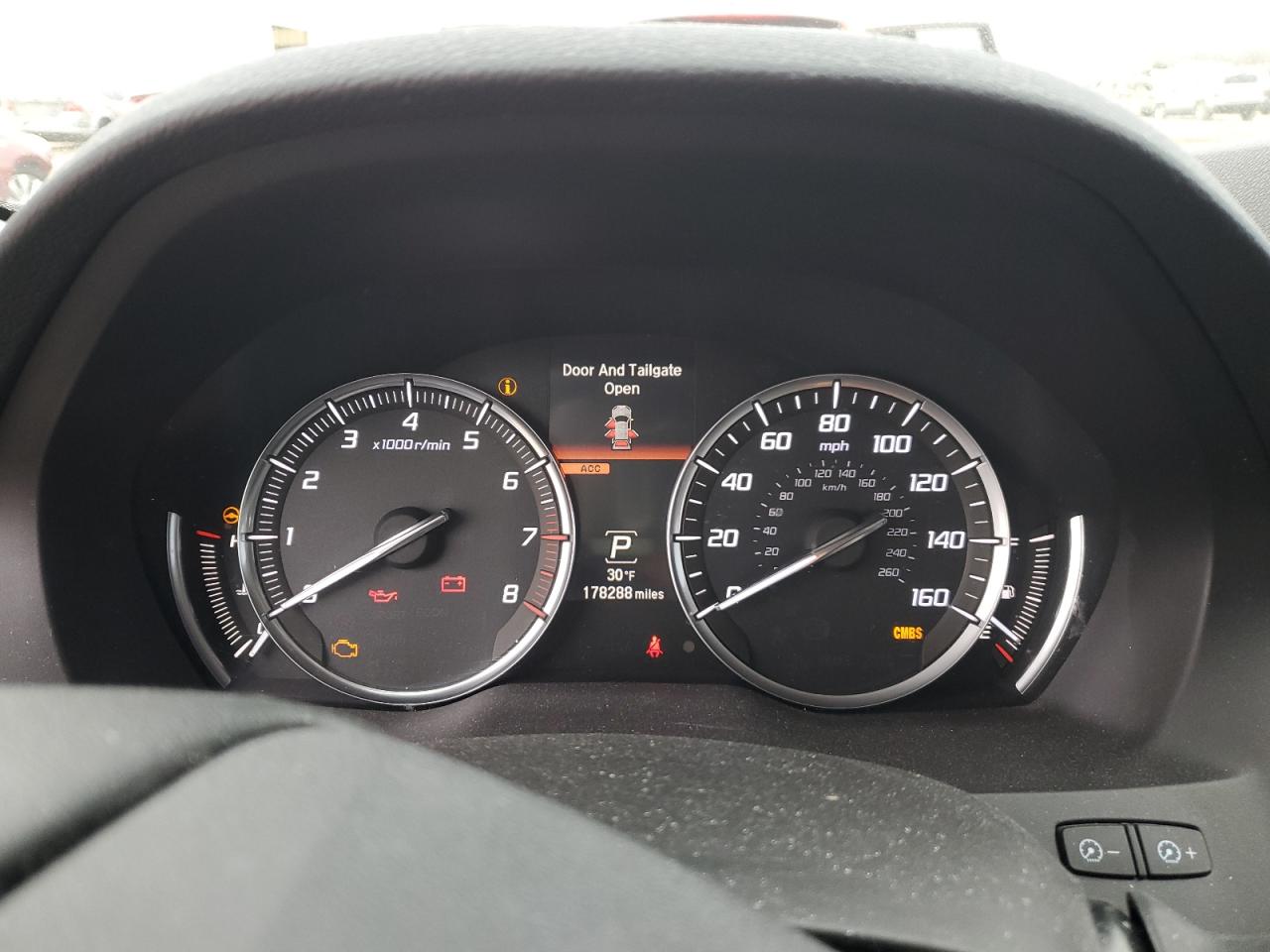 2015 Acura MDX - Image 9