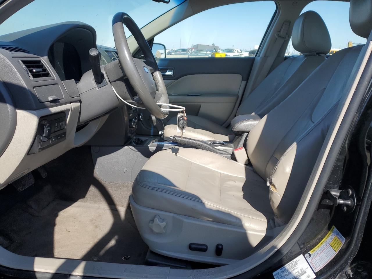 2010 Ford Fusion - Image 7
