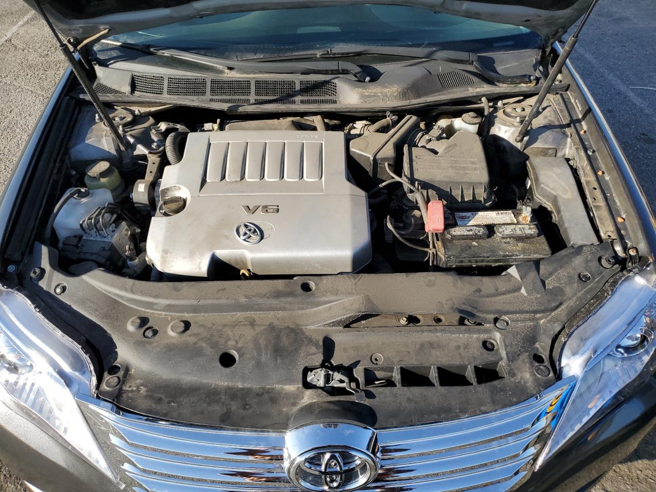 2011 Toyota Avalon - Image 11