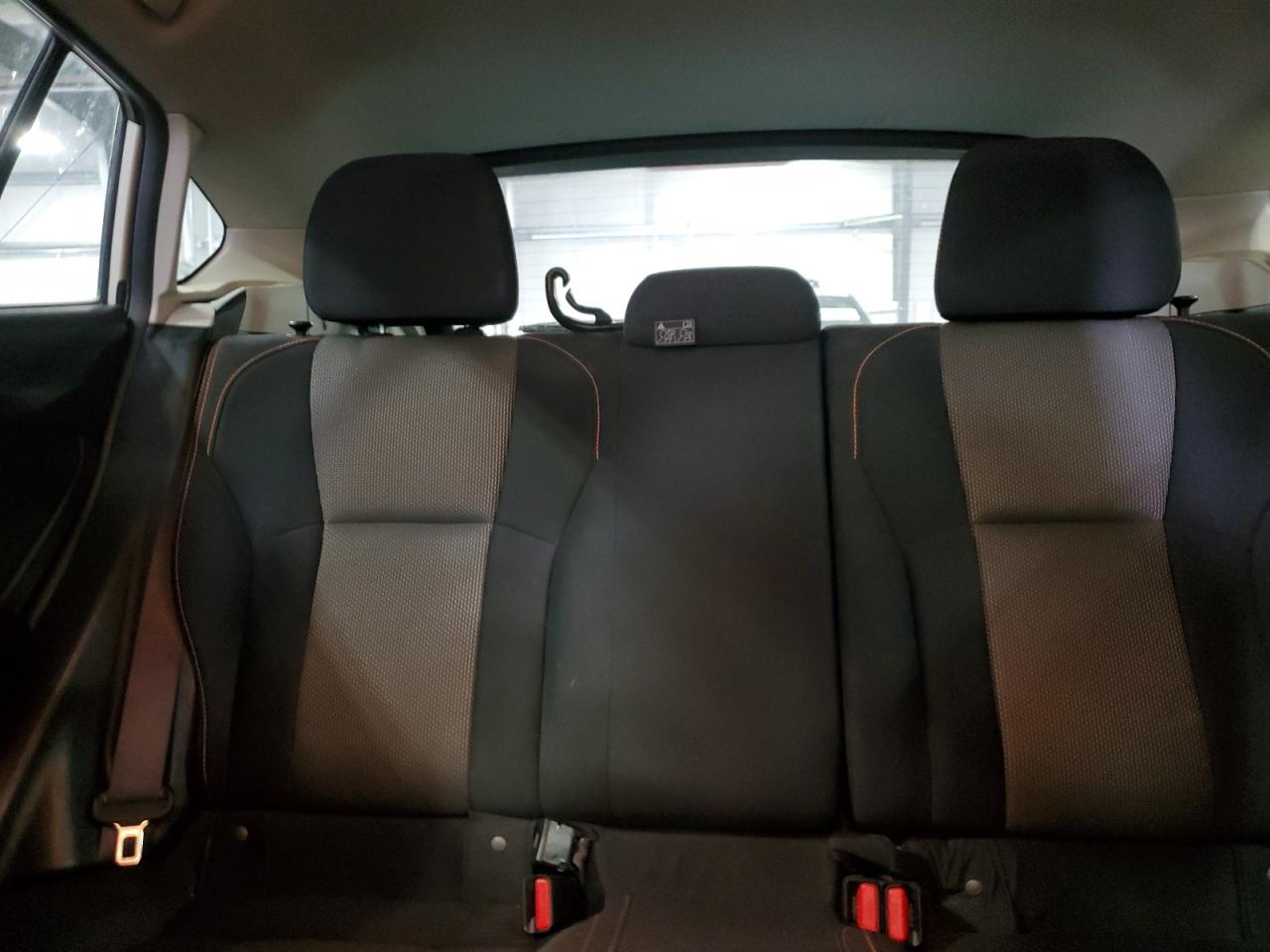 2018 Subaru XV - Image 10