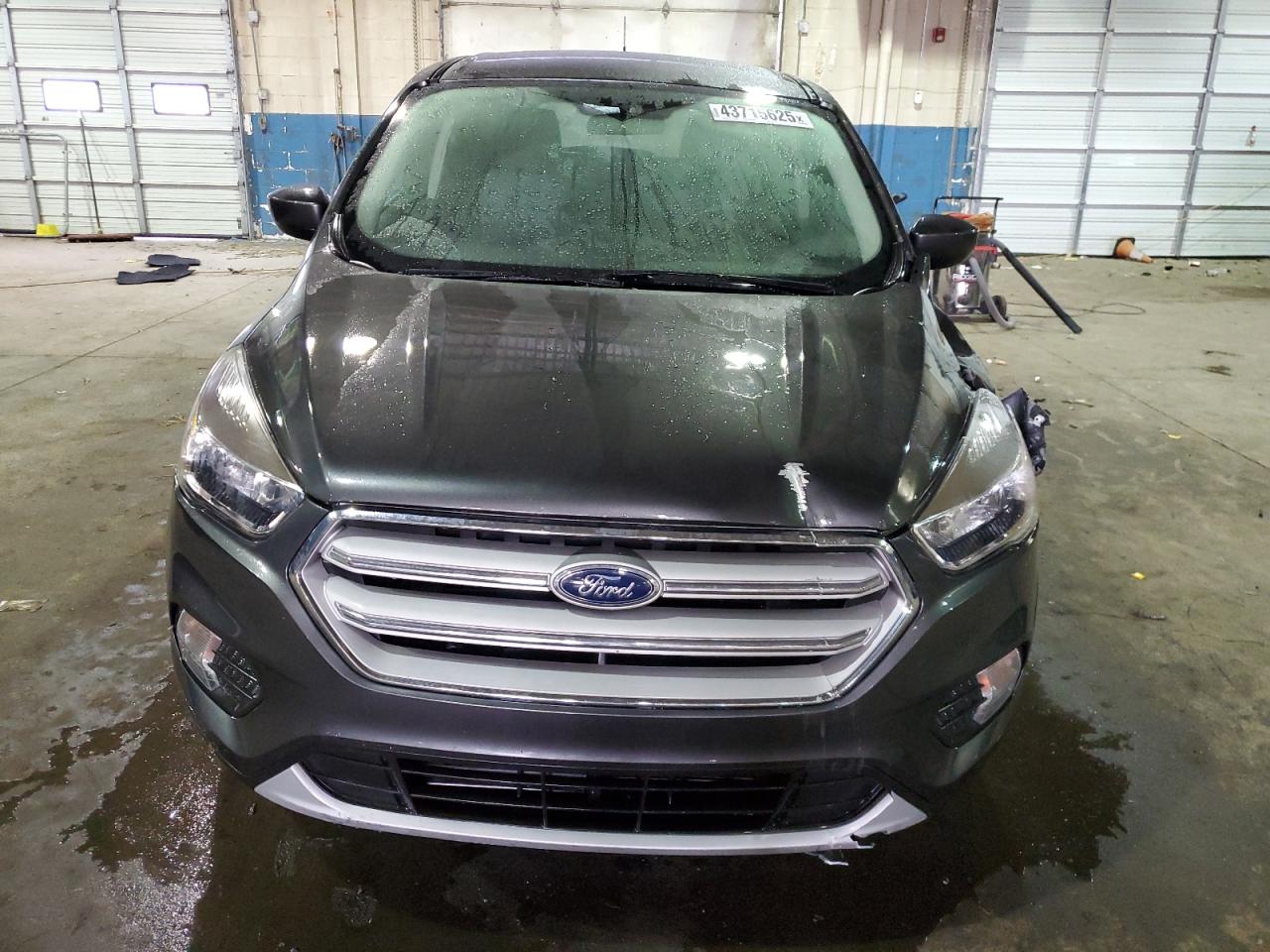 2019 Ford Escape - Image 5