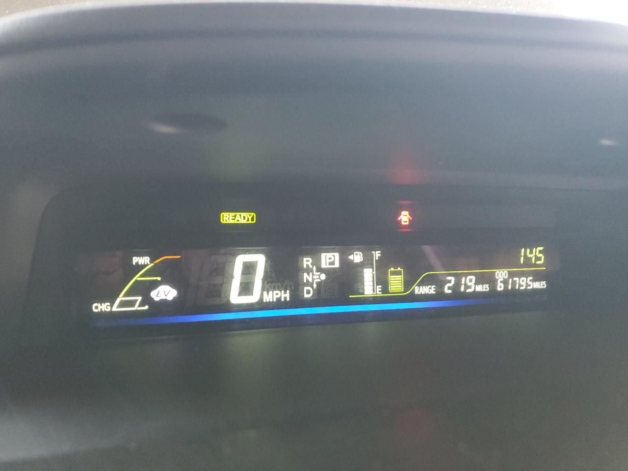 2013 Toyota Prius - Image 9