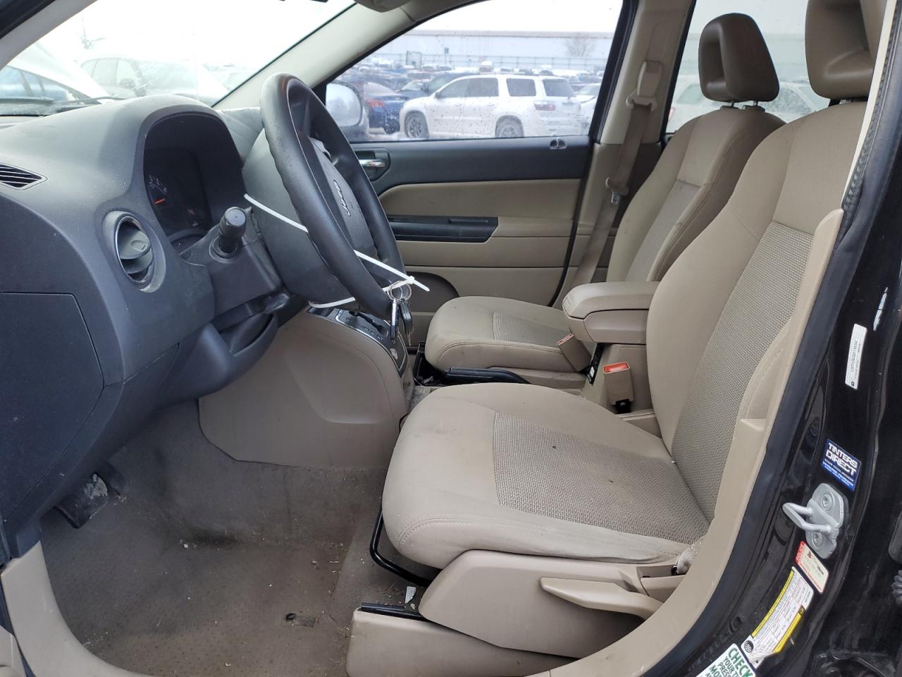 2009 Jeep Compass - Image 7