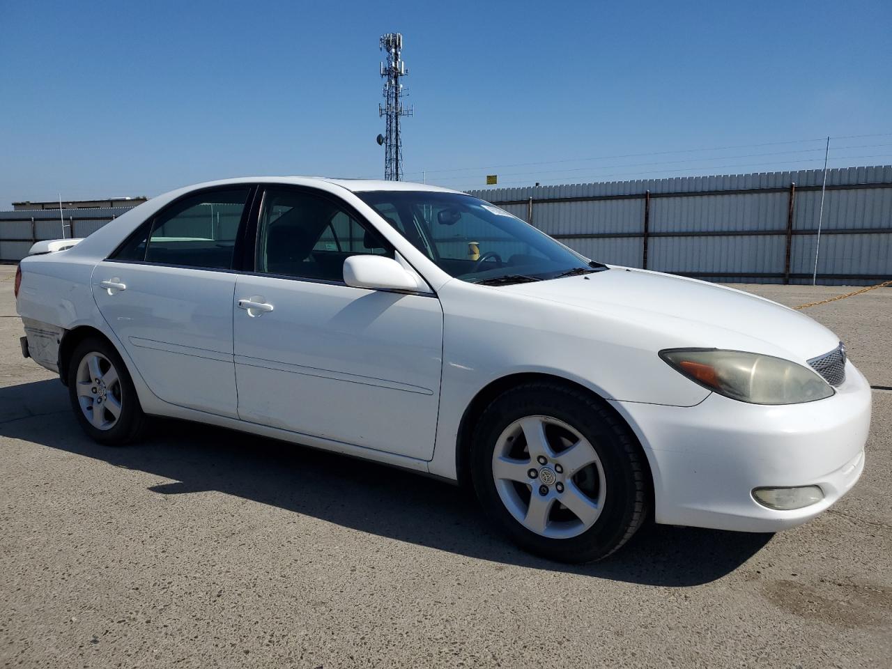 2004 Toyota Camry - Image 4