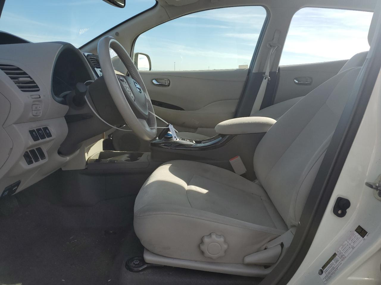 2012 Nissan Leaf - Image 7