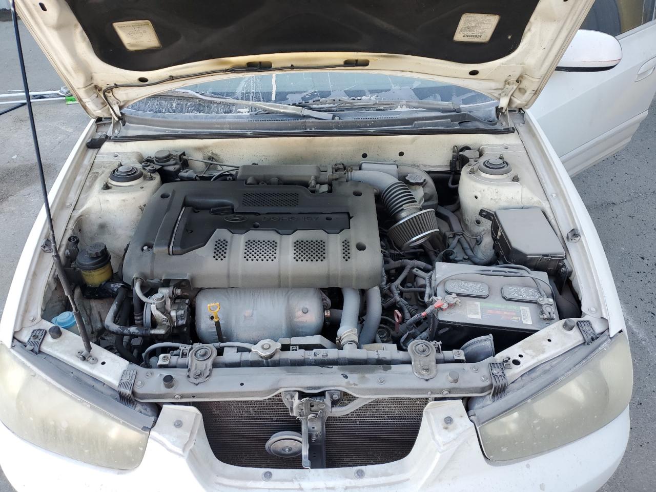 2002 Hyundai Elantra - Image 13