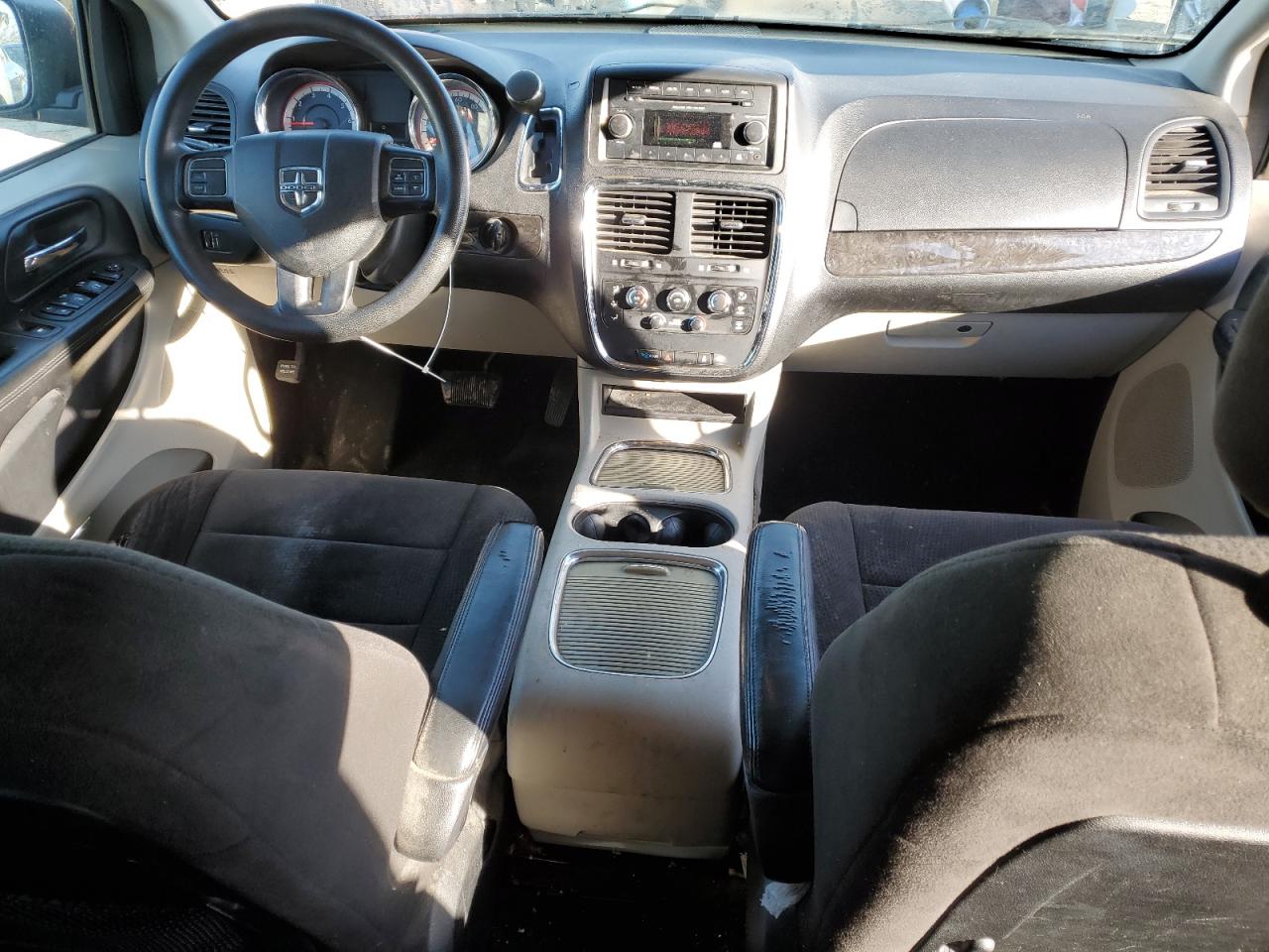 2013 Dodge Caravan - Image 8