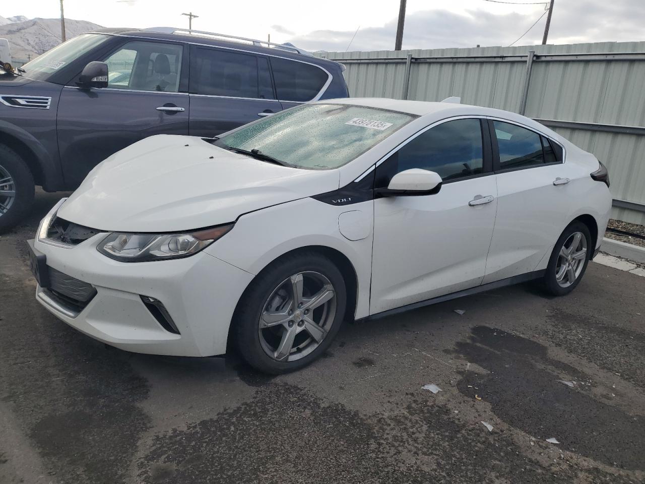 2016 Chevrolet Volt - Image 1