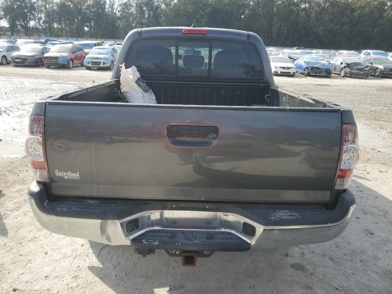2015 Toyota Tacoma - Image 6