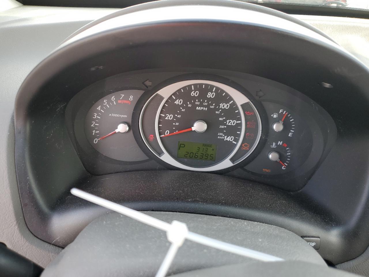 2008 Hyundai Tucson - Image 9