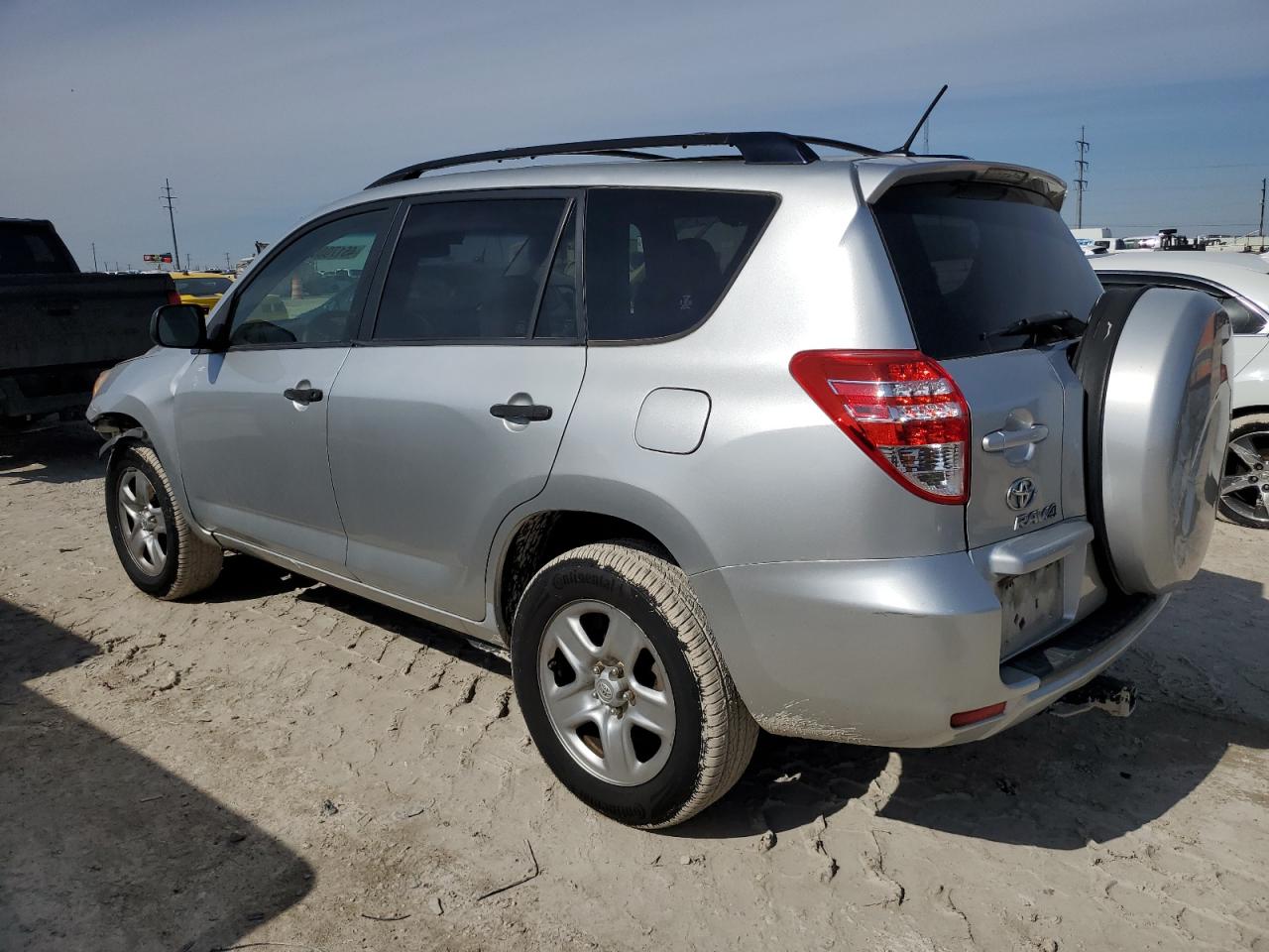 2012 Toyota RAV 4 - Image 2