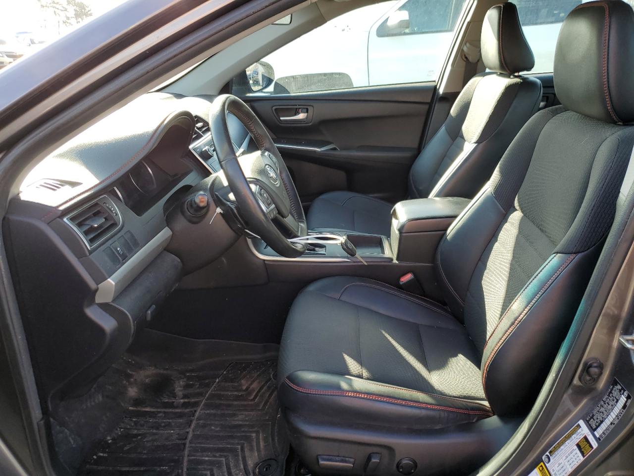 2016 Toyota Camry - Image 7