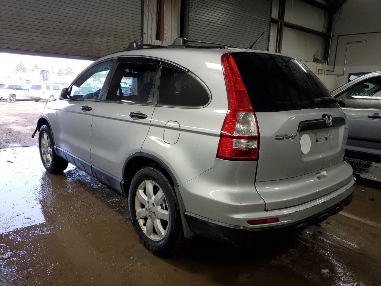 2011 Honda CR-V - Image 2