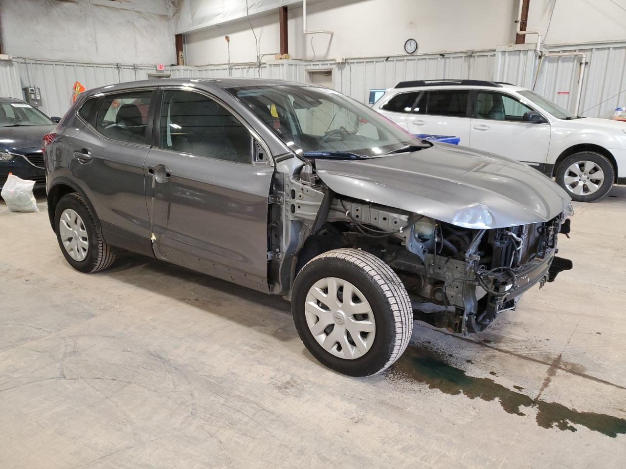 2020 Nissan Rogue - Image 4