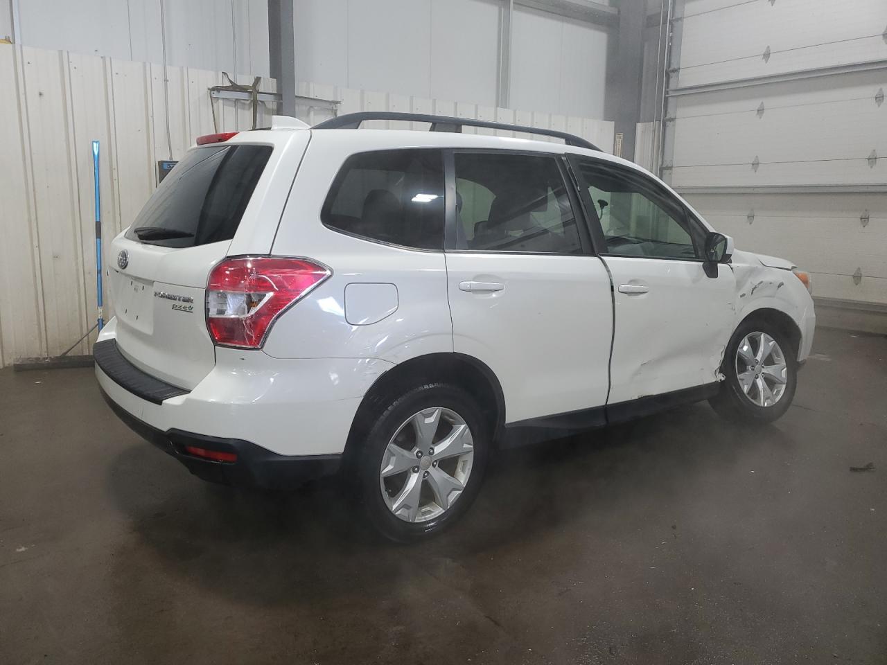 2016 Subaru Forester - Image 3